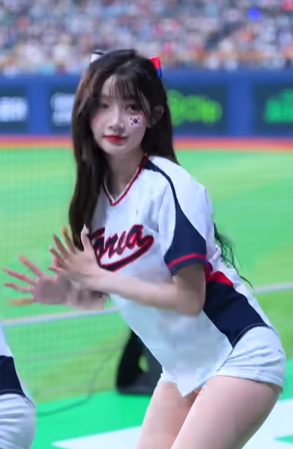 국대에서 LG피리아웃송 이주은(Lee Ju-Eun[李珠珢])치어리더