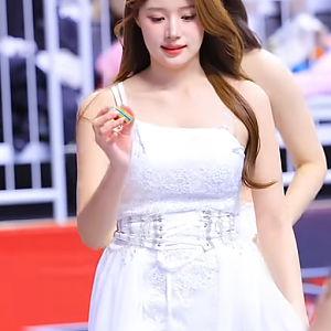 작전타임 응원후 복귀한 4명의 천사