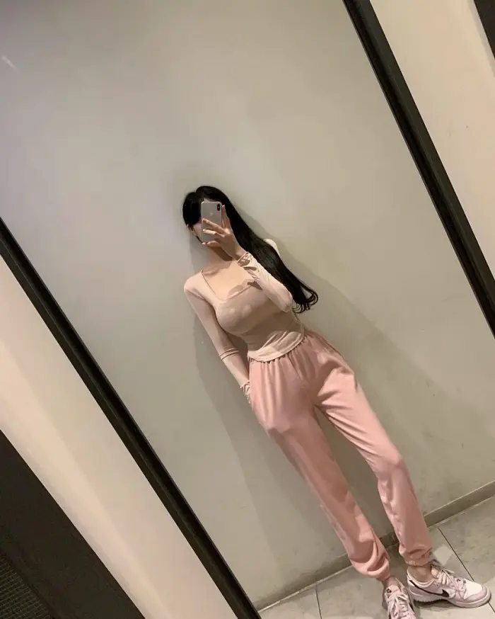 인스타 특유의 몸매자랑