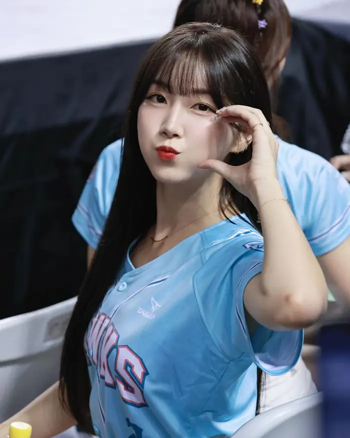 안지현 블루스타일