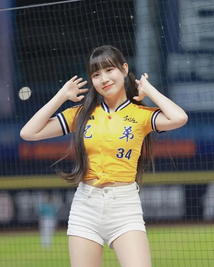 귀여운 변하율 병아리 컬러 스타일