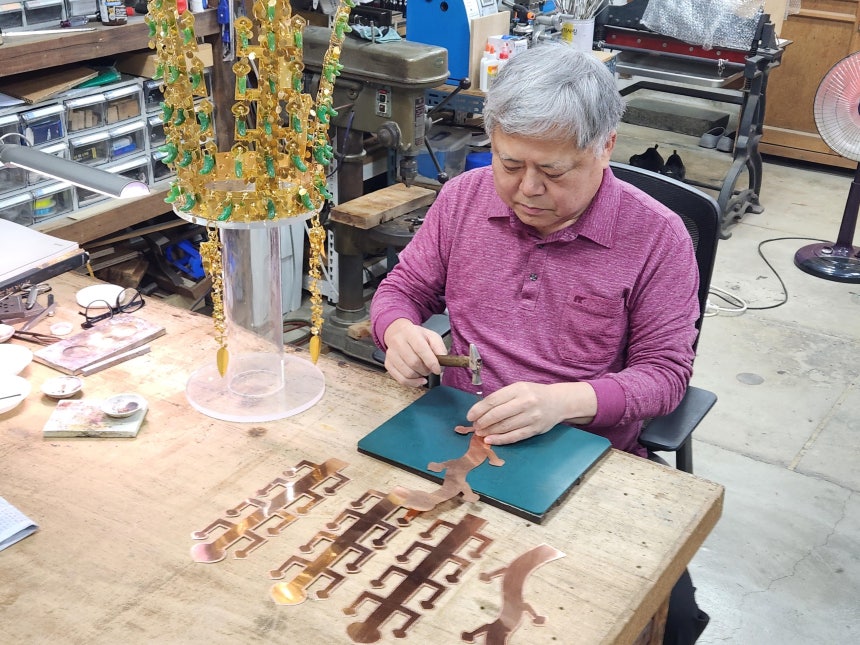 트럼프 : 신라 금관, "내 박물관 맨 앞줄에 전시해라"